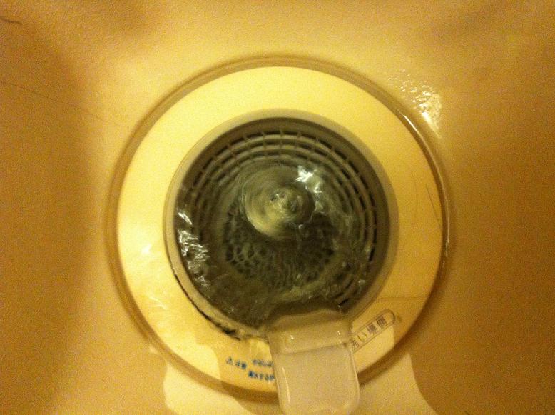 ユニットバスの排水口まわり